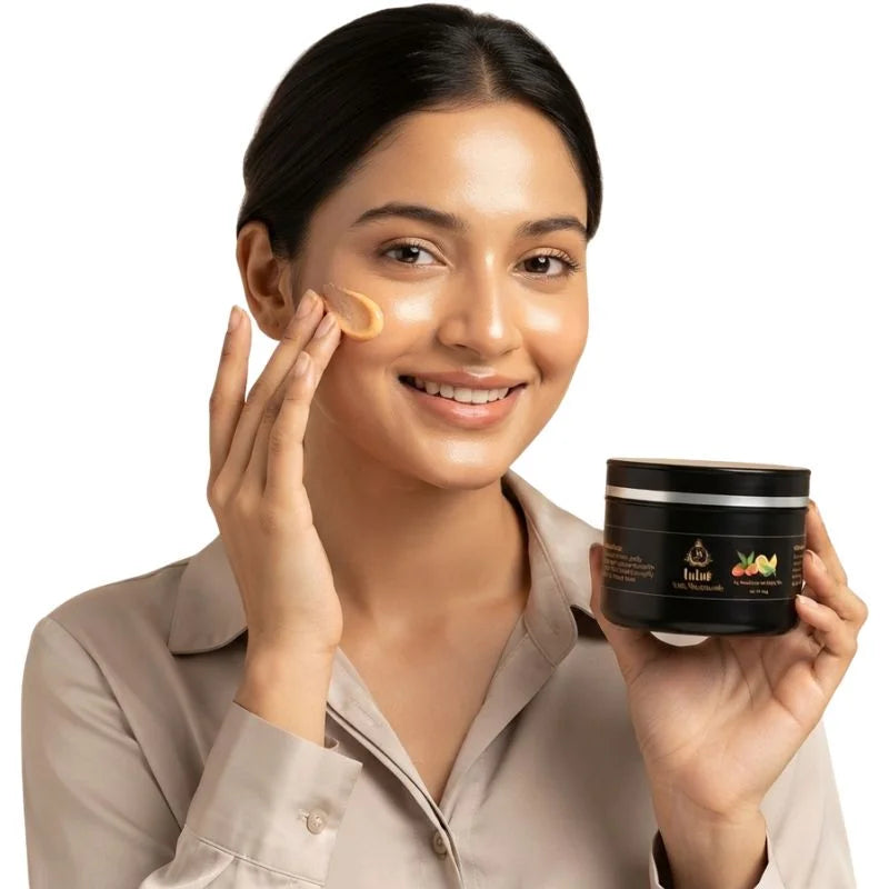 3S Lulur Black With Niacinamide Body Scrub - 150g